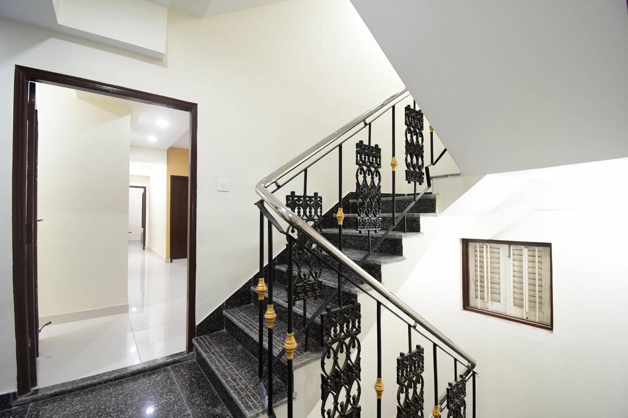 Hotel Mahal Kalküta Dış mekan fotoğraf